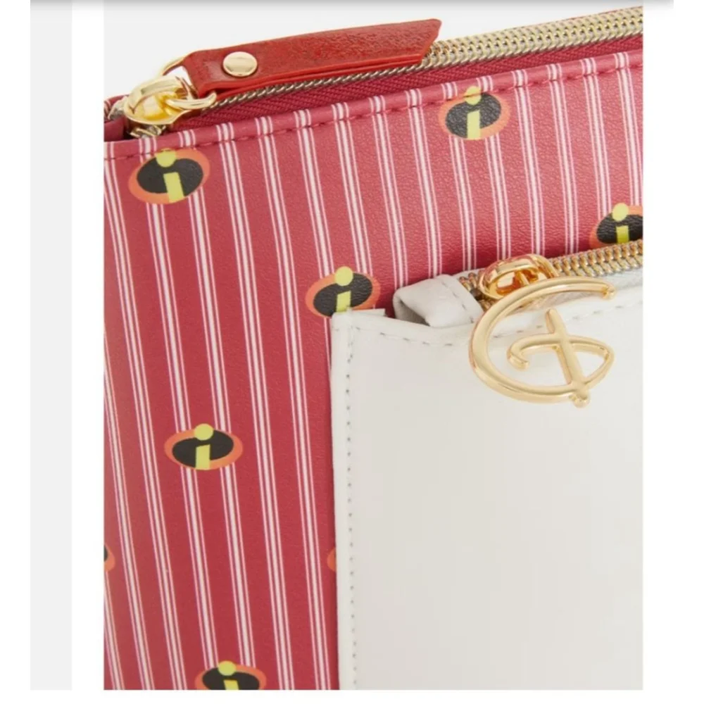 The Incredibles Toiletry Bag Red and White